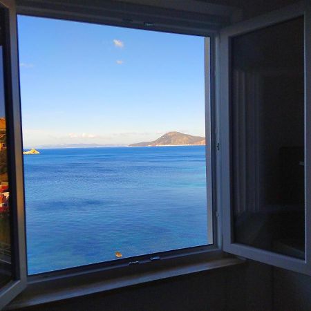 Ghiaie Sea View Lägenhet Portoferraio Exteriör bild